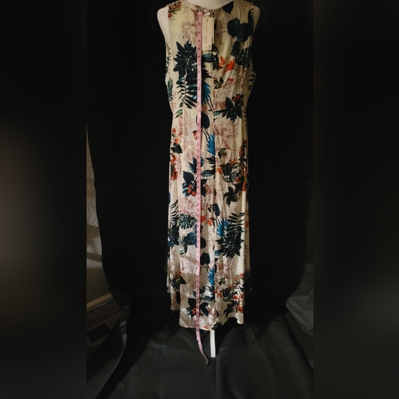 Vest style Kor Mei  shorts with long skirt...id#023 - Picture 2 of 8